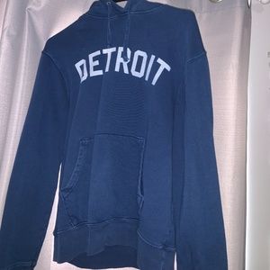 Vintage Detroit sweatshirt.